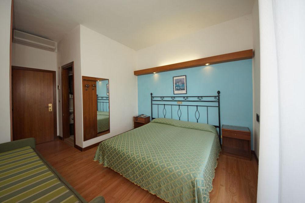 Hotel President Jesolo Extérieur photo